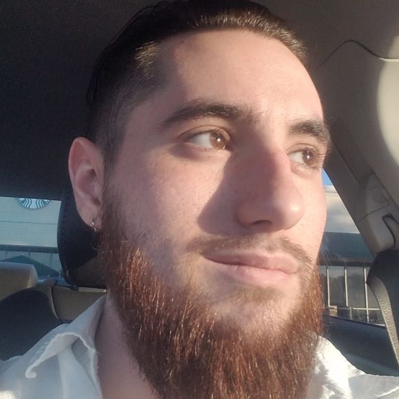 Meet your Posher, Dylan - Picture 1 of 1